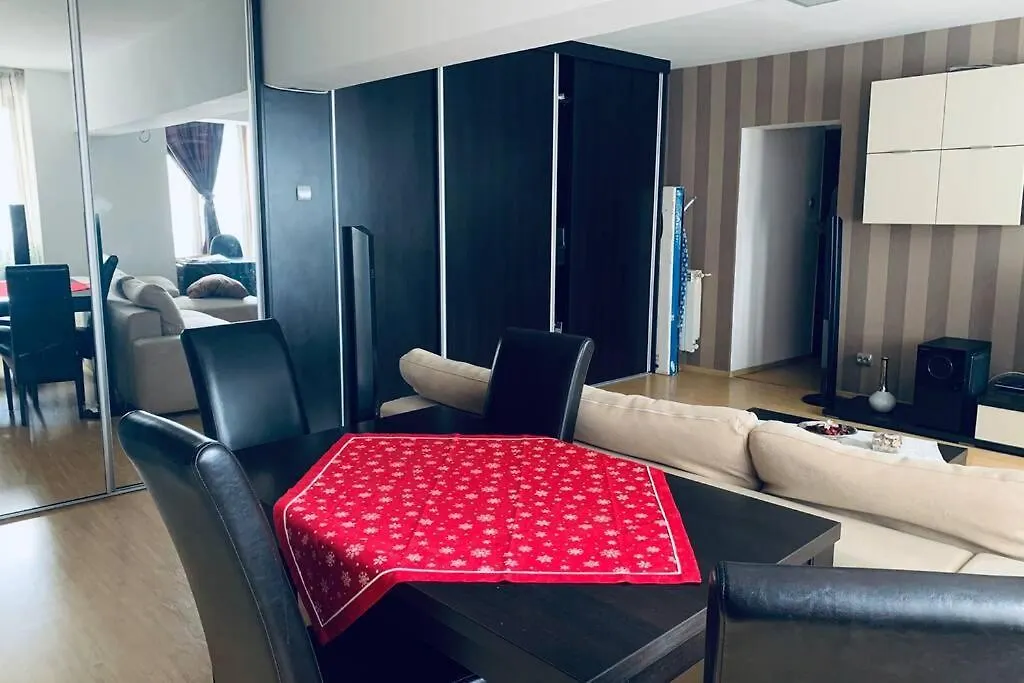 Cozy 2 Rooms Apartment Close To City Center ブカレスト ルーマニア